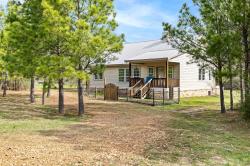 226 Pine Valley Drive Paige, TX 78659