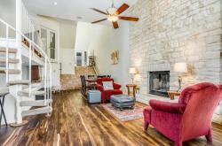 1 Crystal Springs Court H The Hills, TX 78738