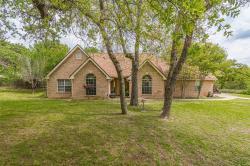 309 Forest Country Drive La Vernia, TX 78121