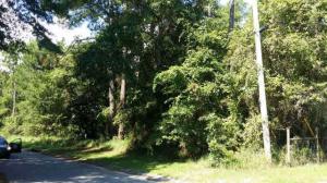 Marguerite Dr, Coden, AL 36523