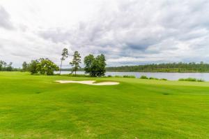W Waterview Dr, Loxley, AL 36551