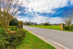 Anthony Lane, Elberta, AL 36530