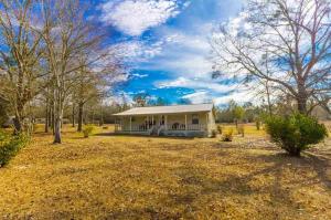 24170 County Road 87, Robertsdale, AL 36567
