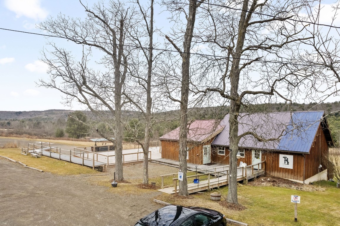 MLS 324708 248 County Road 1 Chenango Forks, NY 13746