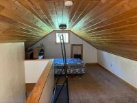 245 S 6th St Hot Springs, SD 57747