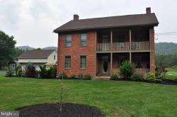25077 Great Cove Mcconnellsburg, PA 17233