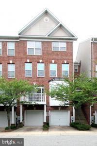 2817 Forest Run Drive B District Heights, MD 20747