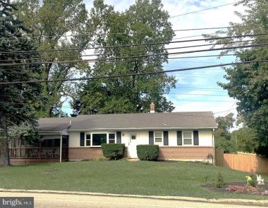 1833 Sandy Hill Road RIGHT Plymouth Meeting, PA 19462