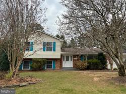 2505 Rocky Branch Road Vienna, VA 22181