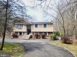 79 Foothill Road Albrightsville, PA 18210