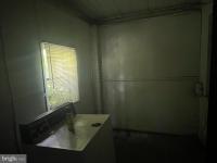 321 36th Street NE Washington, DC 20019