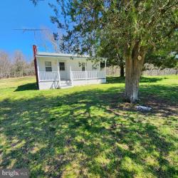 10850 Sawpit Cove Road Lusby, MD 20657
