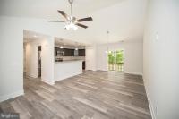 405 Cedar Ln Colonial Beach, VA 22443