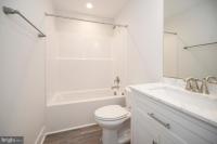 405 Cedar Ln Colonial Beach, VA 22443