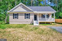 405 Cedar Ln Colonial Beach, VA 22443