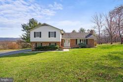 5703 Red Hill Road Keedysville, MD 21756
