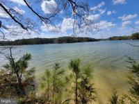 922 Skipjack Road Kinsale, VA 22488