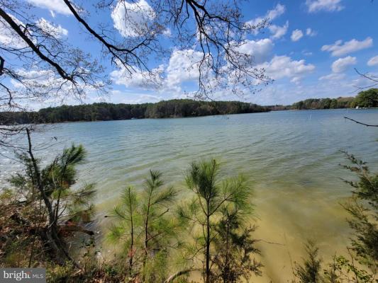 922 Skipjack Road Kinsale, VA 22488