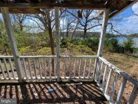 922 Skipjack Road Kinsale, VA 22488