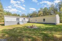 1223 Ullainee Road Caret, VA 22436