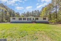 1223 Ullainee Road Caret, VA 22436