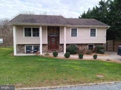 117 Woodys Place Winchester, VA 22602