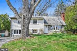 3409 Lewis Road Newtown Square, PA 19073
