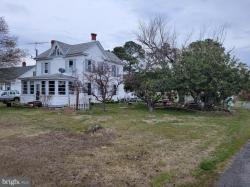 2527 Old House Point Road Fishing Creek, MD 21634