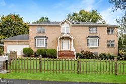 2357 Central Avenue Vienna, VA 22182