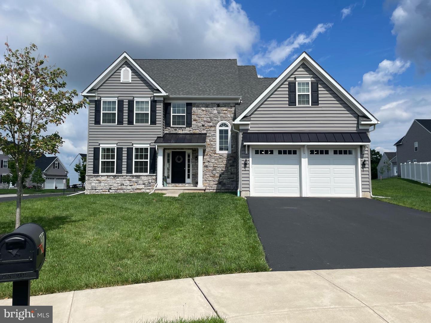 MLS #PAMC2076952 - 607 Alice Lane Harleysville, PA 19438