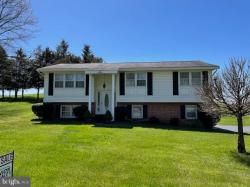 935 Hillsdale Road Middletown, PA 17057