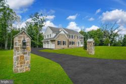 6535 Groveland Road Pipersville, PA 18947