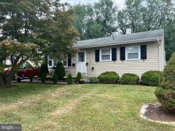10 Donald Avenue Middletown, PA 17057
