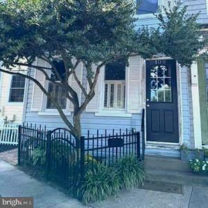 109 Northwest Street Annapolis, MD 21401