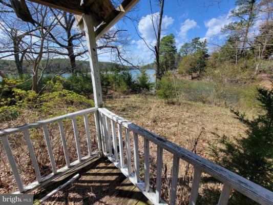 922 Skipjack Road Kinsale, VA 22488