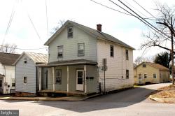 27 S King Street Annville, PA 17003