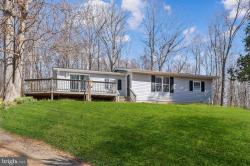2215 W Hoover Road Haywood, VA 22722