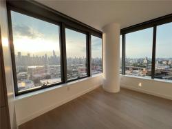 3 Ct Square W 2202 Queens, NY 11101