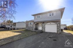 30 THOMPSON ROAD Chesterville, ON K0C1H0