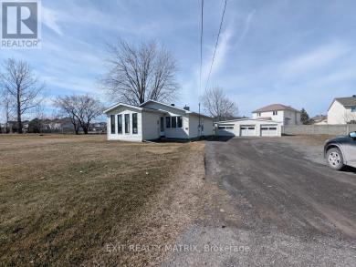 1632 TRIM ROAD Ottawa, ON K4A3P8