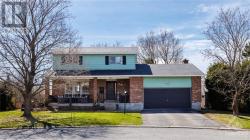 10 EVELYN STREET Almonte, ON K0A1A0