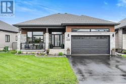 105 LYON STREET Russell, ON K0A1M0