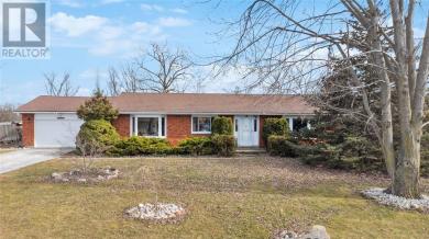 990 DUTHILL ROAD Wallaceburg, ON