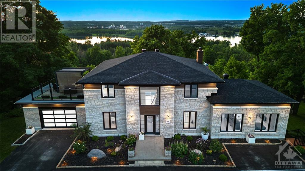 MLS 1398153 995 FIELDOWN STREET Ottawa, ON K4C1B7