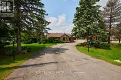 842 APPLE LANE Ottawa, ON K4C1C1