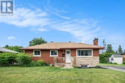 A - 9 SKIPTON ROAD Ottawa, ON K2G0Y8
