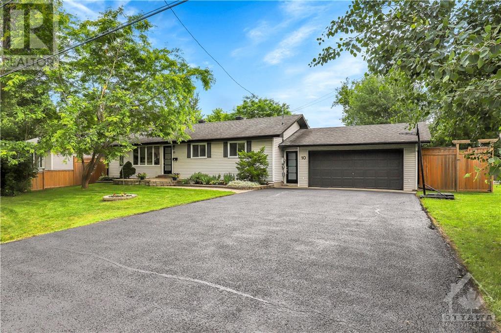 MLS 1400091 10 HENRY GOULBURN WAY Stittsville, ON K2S1N9