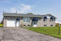 3282 Colonial Road, Sarsfield, Ontario K0A3E0