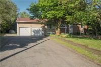 201 Stanley Crescent, Russell, Ontario K4R1E5