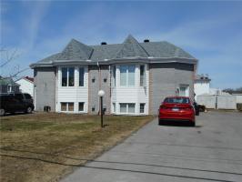 751 Nelson Street, Hawkesbury, Ontario K6A3T9